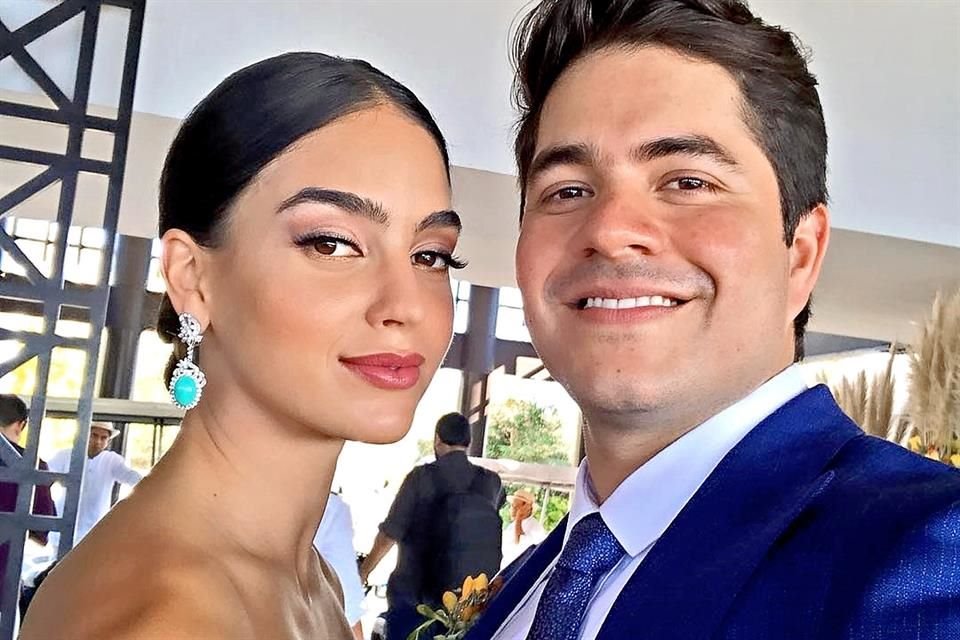 La regia dice que el plan es estar junto a su esposo dentro de un tiempo, pero mientras cada uno cumple sus obligaciones.