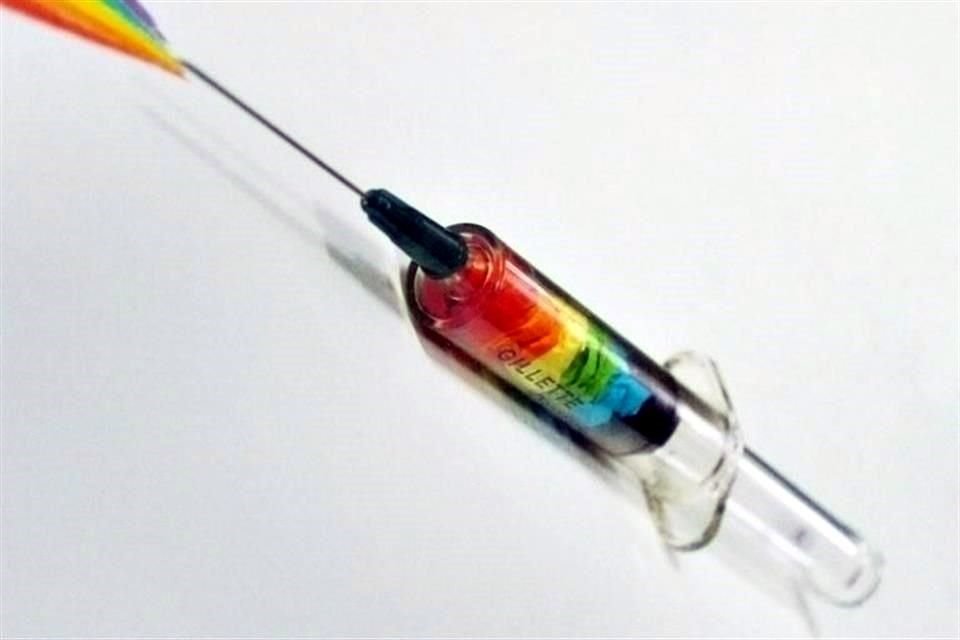 Además de automedicarse con anticonceptivos, personas transgénero suelen inyectarse biopolímeros en glúteos.