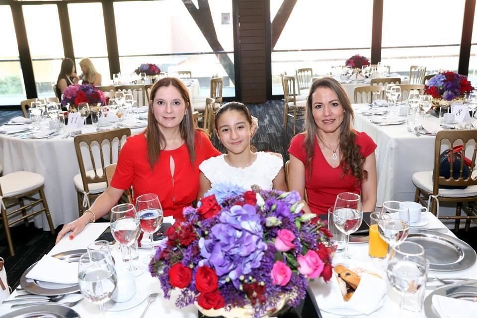 Rocío Gil de Villaseñor, Sofía Villaseñor y Olga Gómez