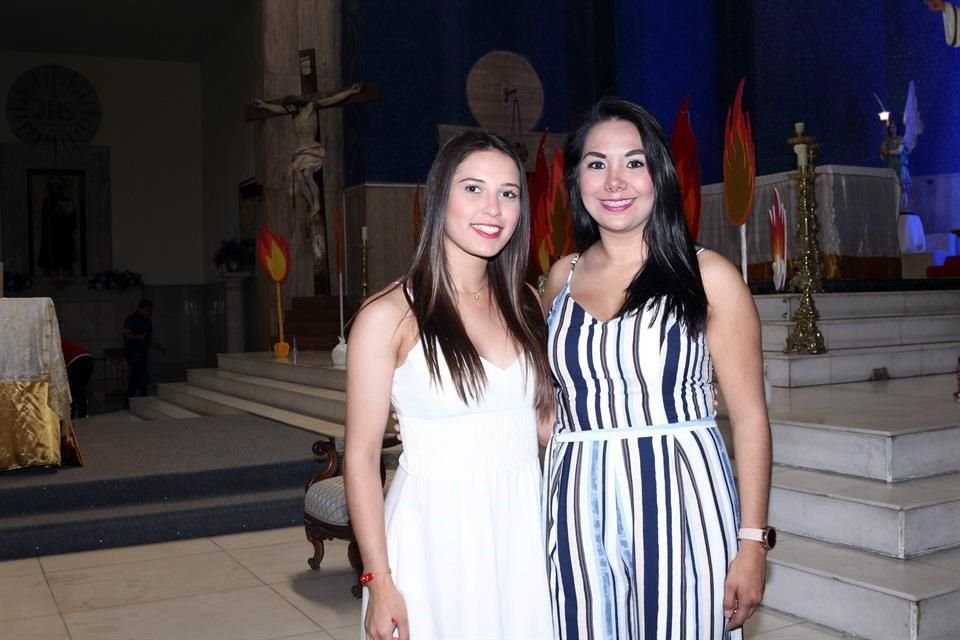 PADRINOS DE SOFÍA: Anahí Ledezma Garza y Gabriela Castro Carrillo