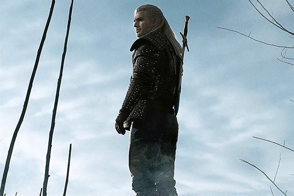 Cavill caracterizado para su papel en 'The Witcher'.