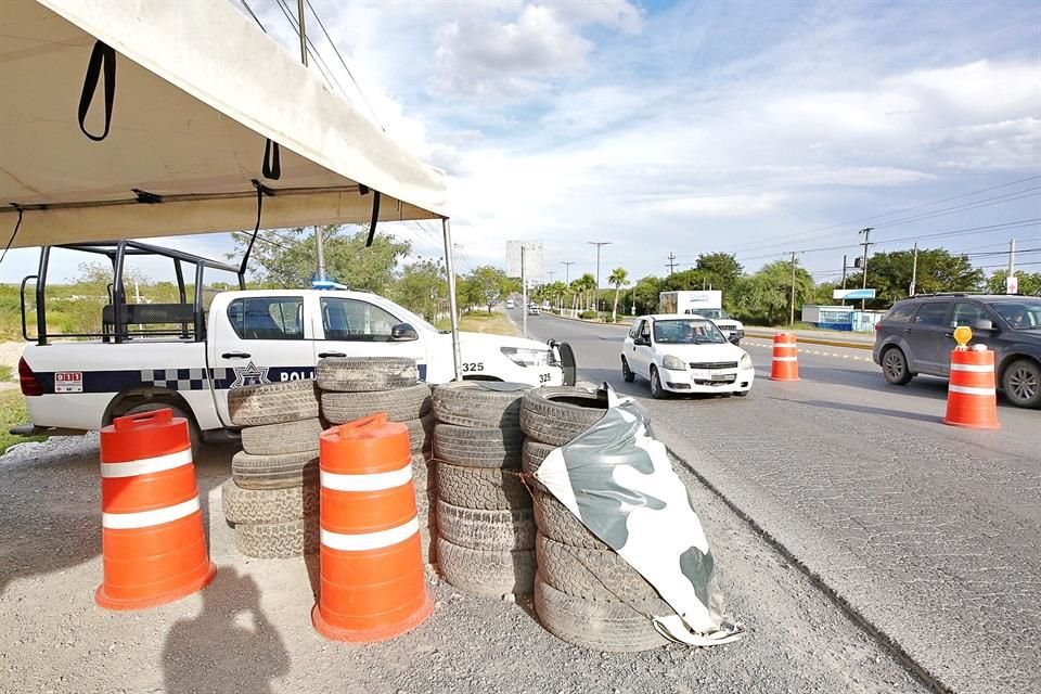 En los límites con Cadereyta se pudieron observar filtros de seguridad.