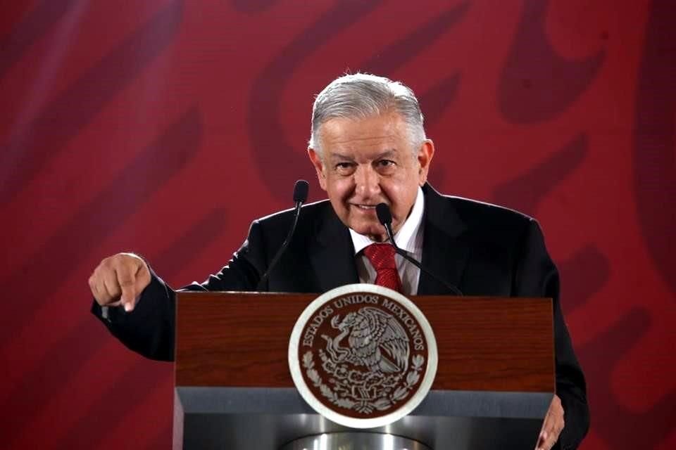 El Presidente en su conferencia de prensa en Palacio Nacional.