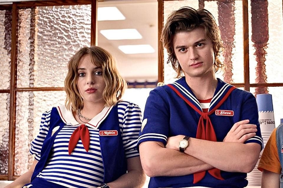 Maya Hawke, la hija de Uma Thurman y Ethan Hawke, interpreta a Robin en la serie de Netflix.