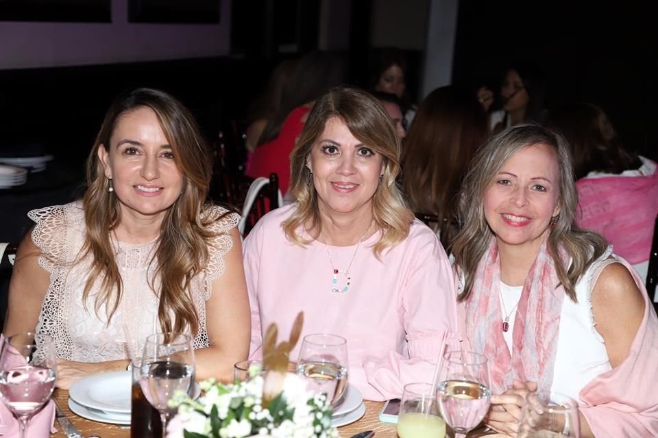 Marla González, Dulce de Robles y Lily Chávez