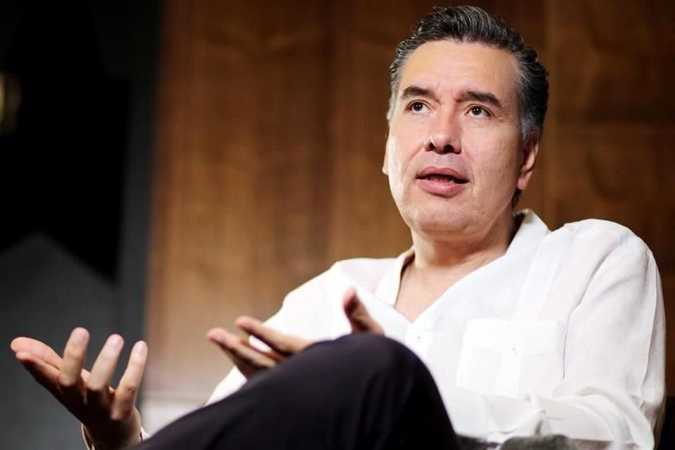 Waldo Fernández deja la Administración estatal al alegar que batalló con el Gabinete al recibir cambios de señales.