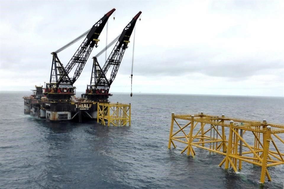 Las petroleras estadounidenses comenzaron el lunes a restaurar sus operaciones, luego de que un 74 por ciento de la producción tuvo que ser cerrada por el paso de la tormenta Barry.