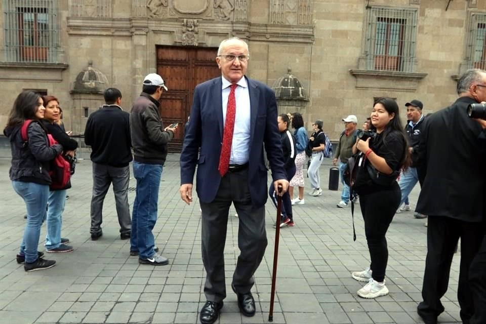La reunión fue realizada a puerta cerrada.