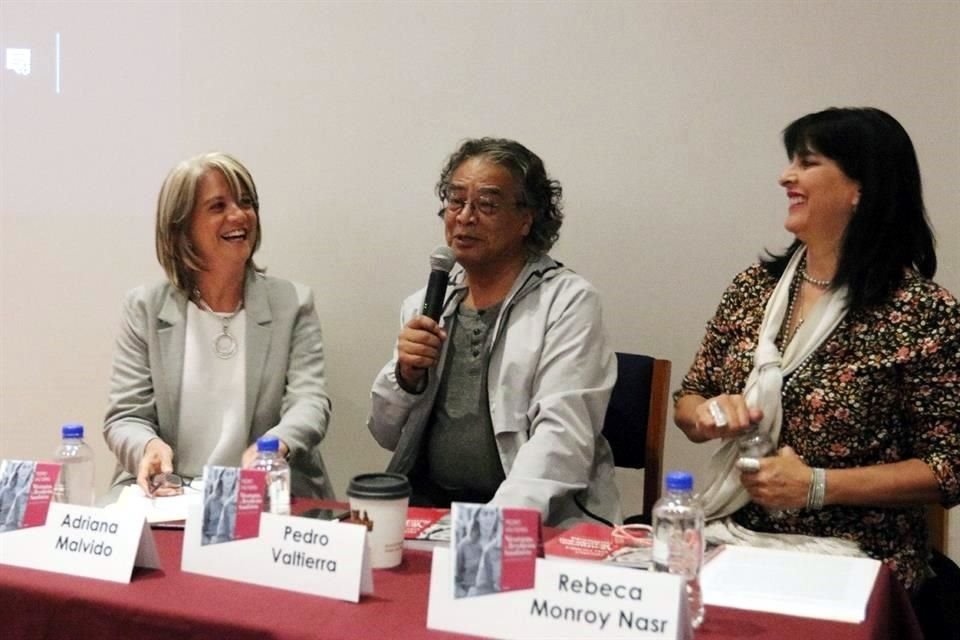 Tanto Malvido como Monroy celebraron la publicación del libro y, en general, la obra de Valtierra.