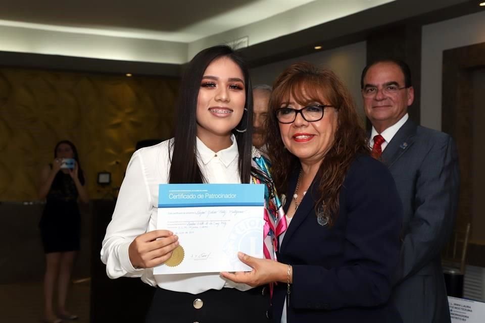 Layla Valencia e Irma Laura Ortiz Moctezuma