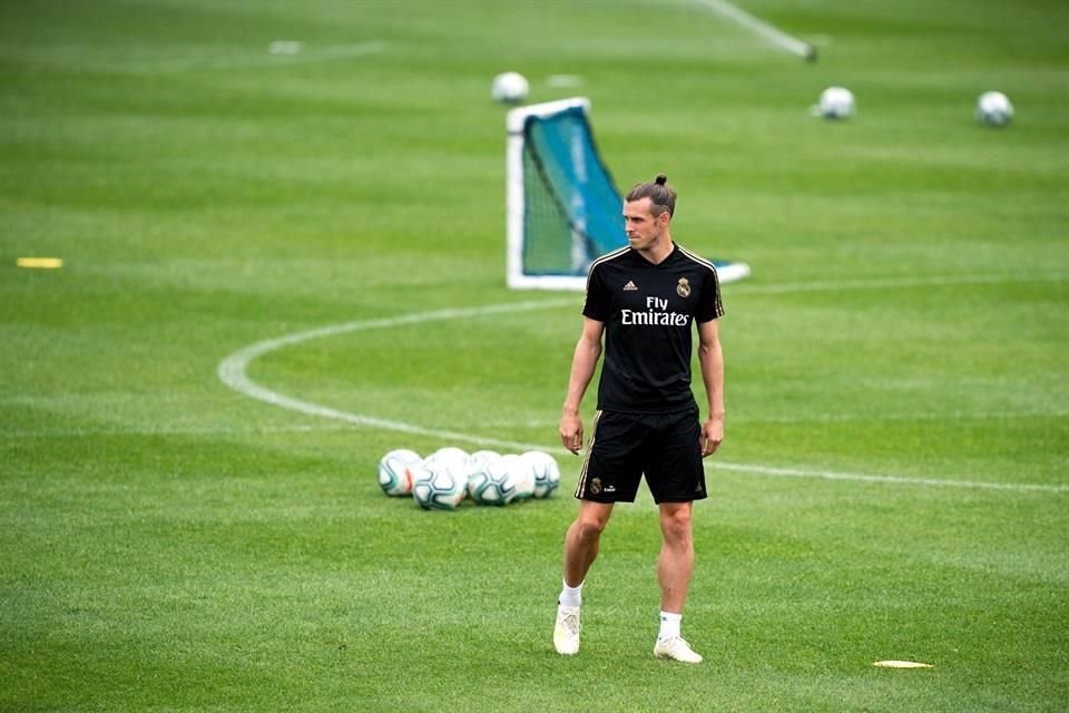 Gareth Bale batalla para encontrar equipo para la temporada entrante.