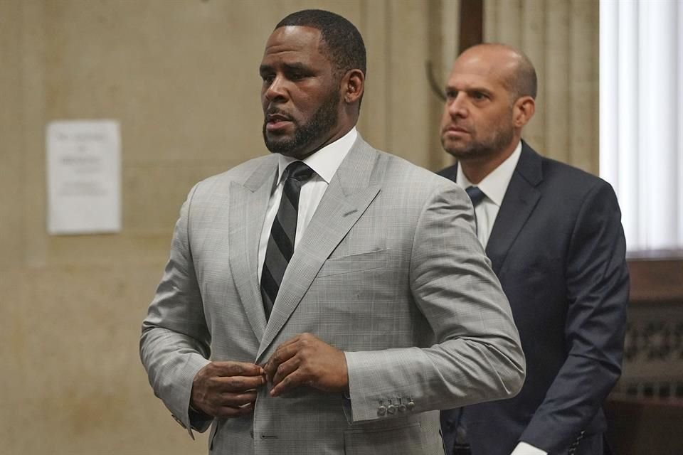 Lifetime continuará la historia de supuestos abusos y crímenes sexuales de R. Kelly con 'Surviving R. Kelly: The Aftermath'.