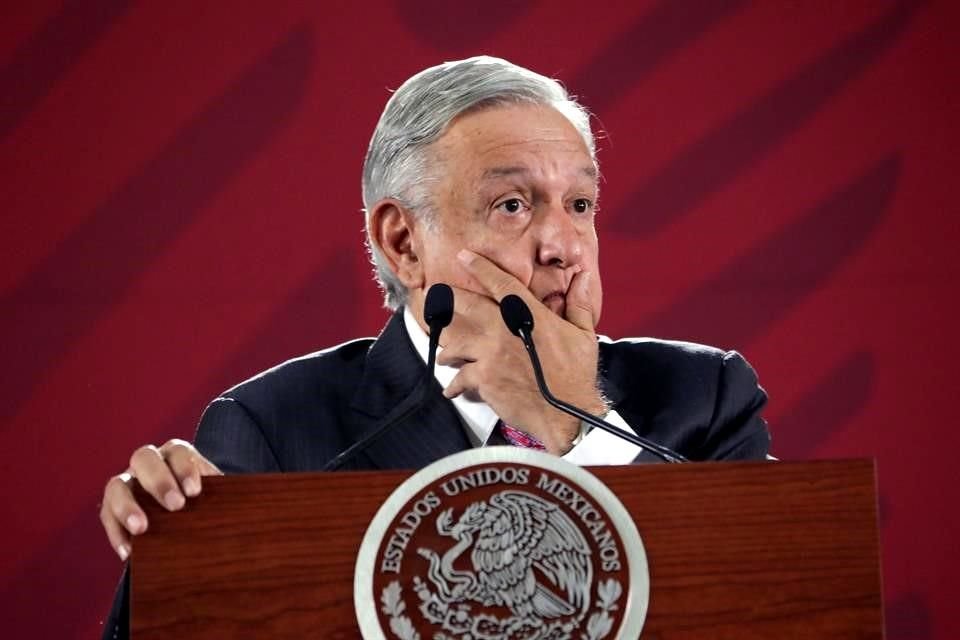 Ante rumores de la renuncia de Secretaria de Gobernación, AMLO dijo estar contento con su trabajo y que no quiere que se vaya.