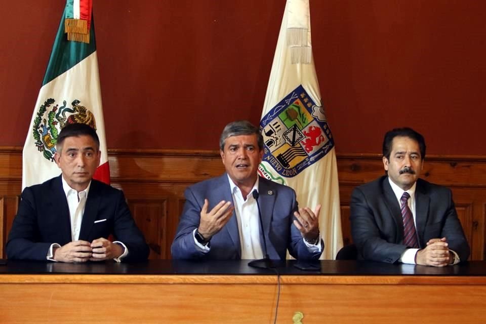 La medida fue anunciada por el Secretario General de Gobierno, Manuel González; el Secretario de Seguridad, Aldo Fasci, y el Fiscal General, Gustavo Adolfo Guerrero.