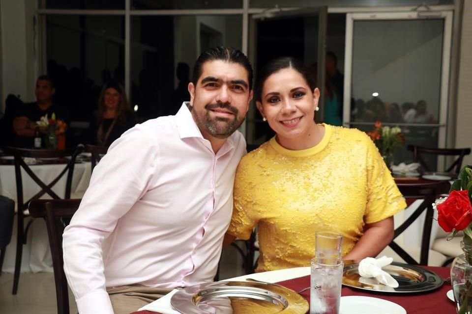 Rafael Vargas y Daniela Vargas