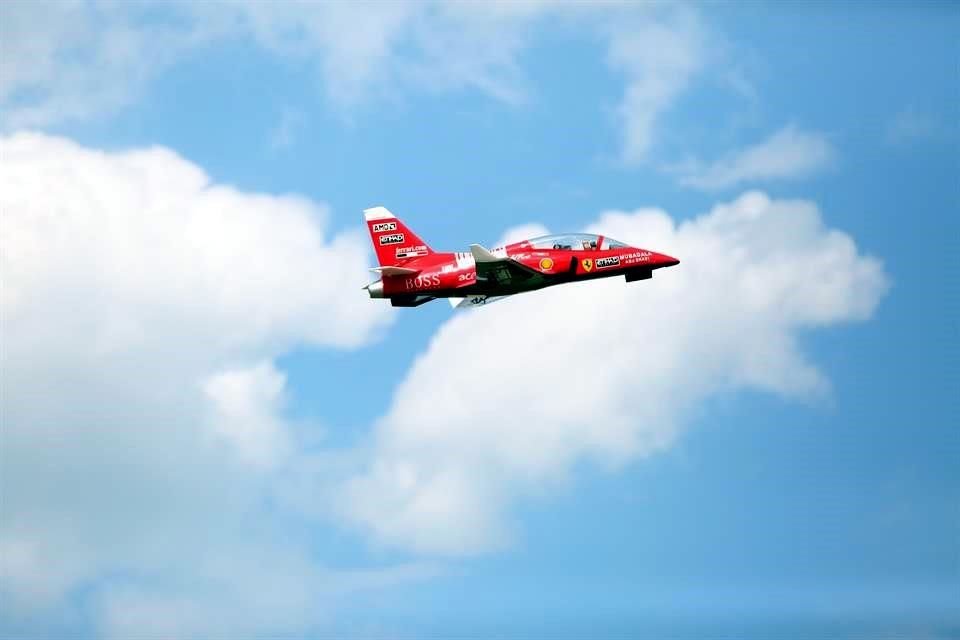 Detalles de aviones a escala