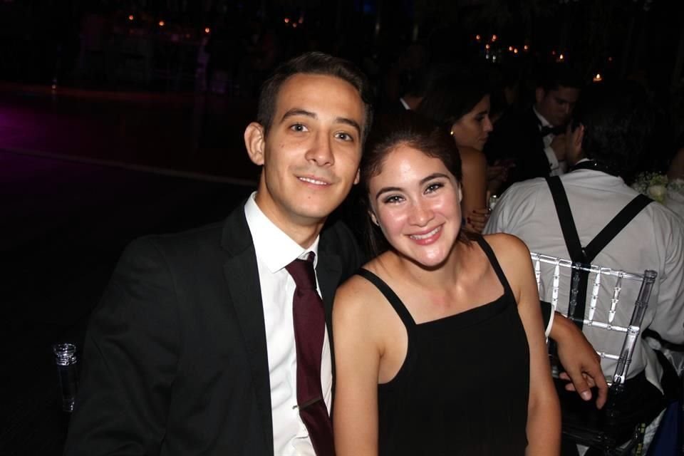Mario Vargas e Ingrid Bustamante