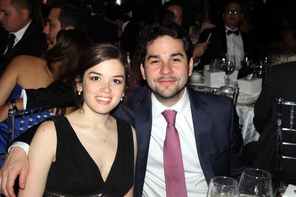 Sofía Elizondo y Beto Morales