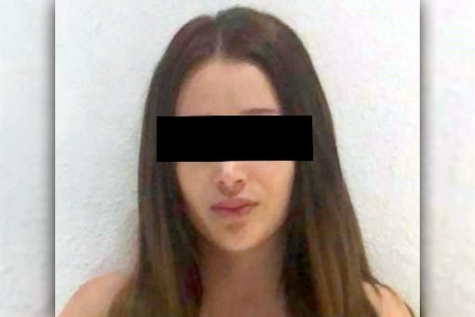 Las fuerzas federales también capturaron a Maine de Jesús Rojas, presunta integrante del CJNG sobre quien también pesaba una orden de captura.