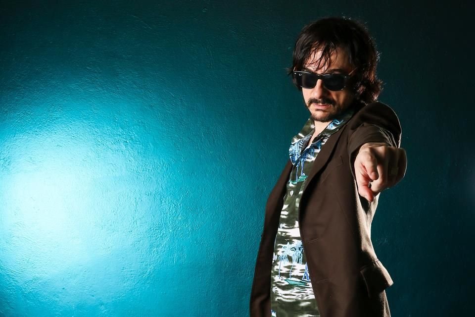 Ann ha trabajado de la mano con artistas como Enrique Bunbury y Juan Carlos Allende (guitarrista de Chavela Vargas).