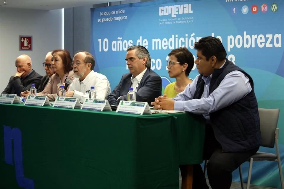 En la conferencia 'Informe 10 años de medición de la pobreza' el Coneval informó que la Cruzada Nacional contra el Hambre fracasó en sus objetivos.