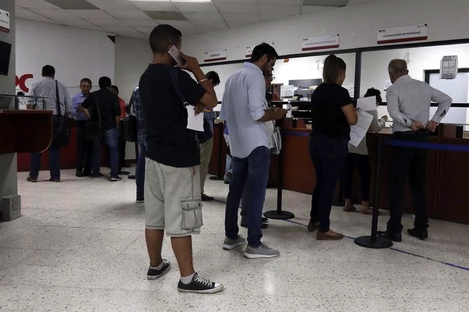 En Guadalajara se pide 21% más requisitos adicionales de los especificados en los trámites. 