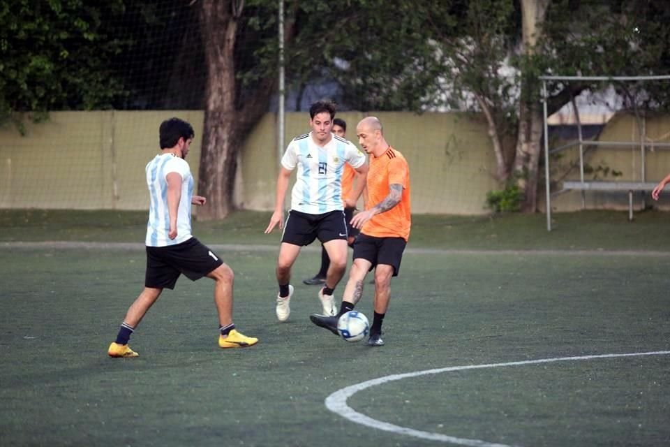 Israel Alducin, de La Lorena entrena a Alejandro Morris y Carlos Vallejo, de Tampico