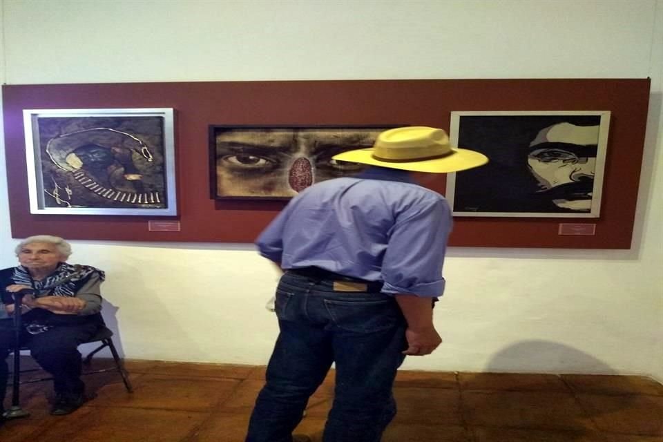 El Caudillo del Sur retratado por 30 artistas, es el objeto de la muestra 'Zapata a 100 años ¡Vive!', con la que reabre sus puertas la Casa Morelos, en Ecatepec.