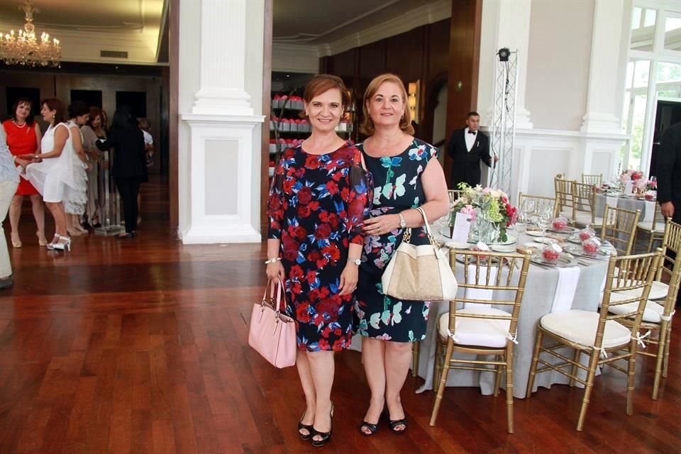 Martha Rodríguez de Hurtado y Nora Rodríguez de Garza