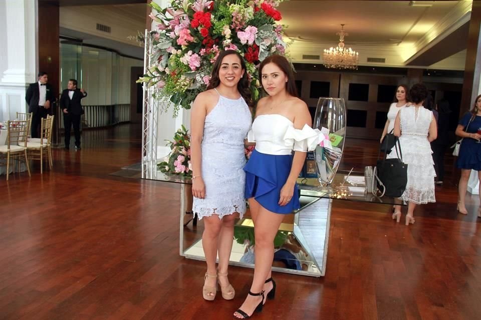 Melanie Saucedo y Yésika Moreno