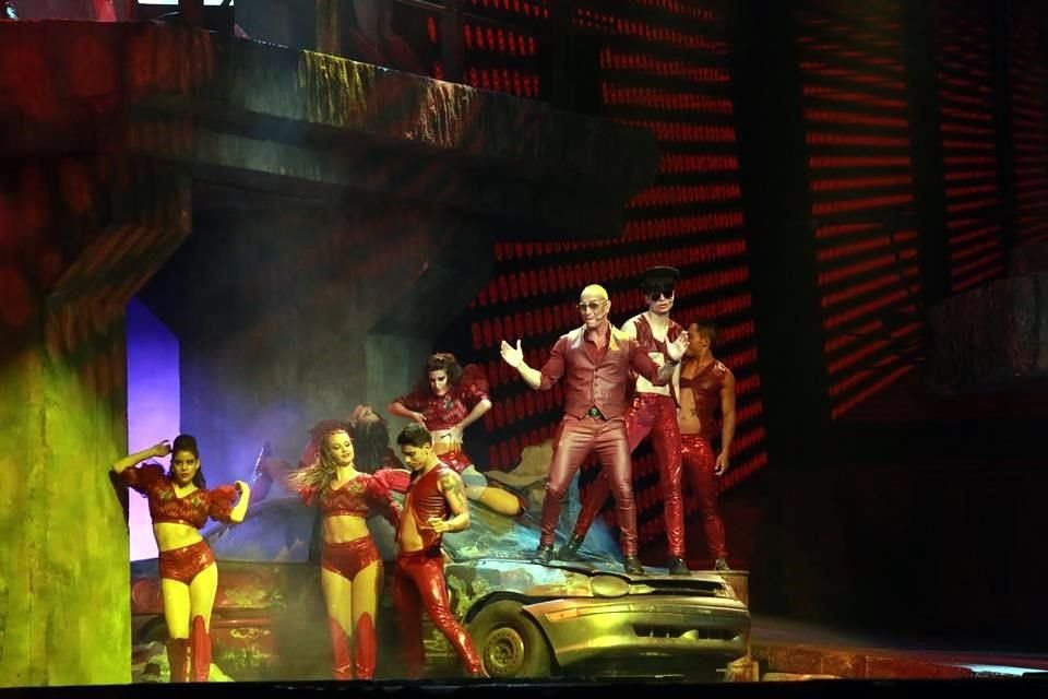 Erick Rubín interpreta a Judas, papel que interpretó en 2001 al lado de Fazio Galván y Lolita Cortés.<br>