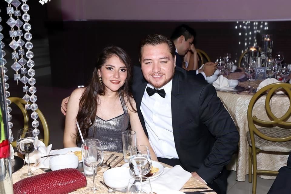Melissa Tovar y Bernardo Cantú
