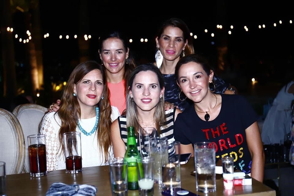 Valeria Longoria de Martínez