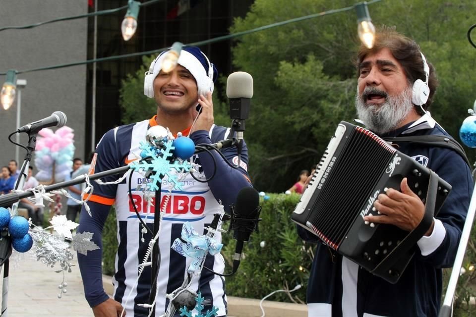 Con Rayados también colaboró en algunas campañas.