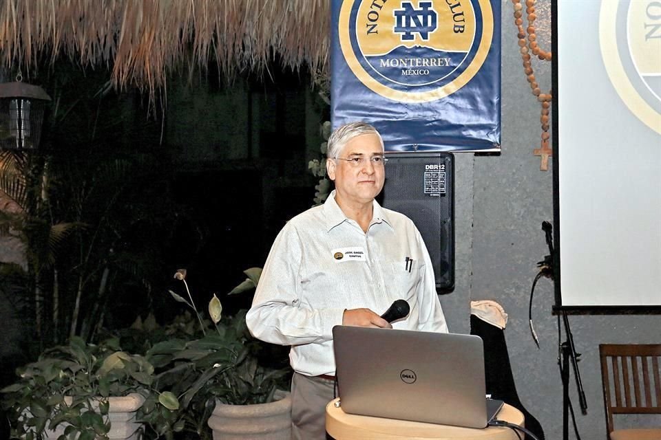 José Ángel Santos Weber