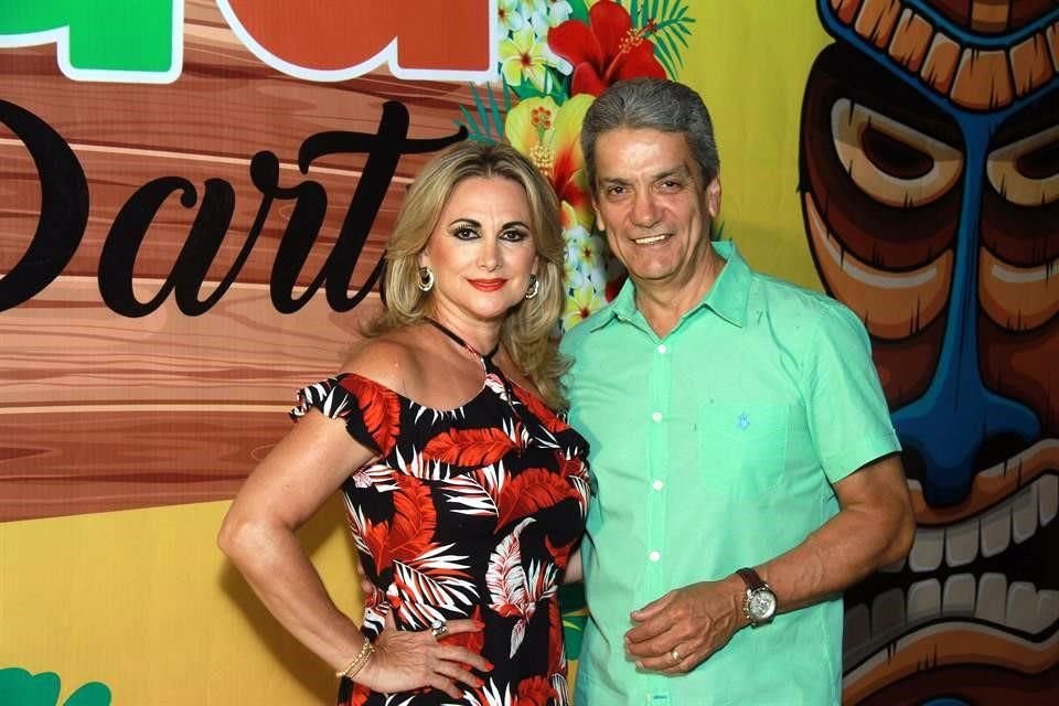 Pilar Guzmán de Garza y Ovidio Garza Polina