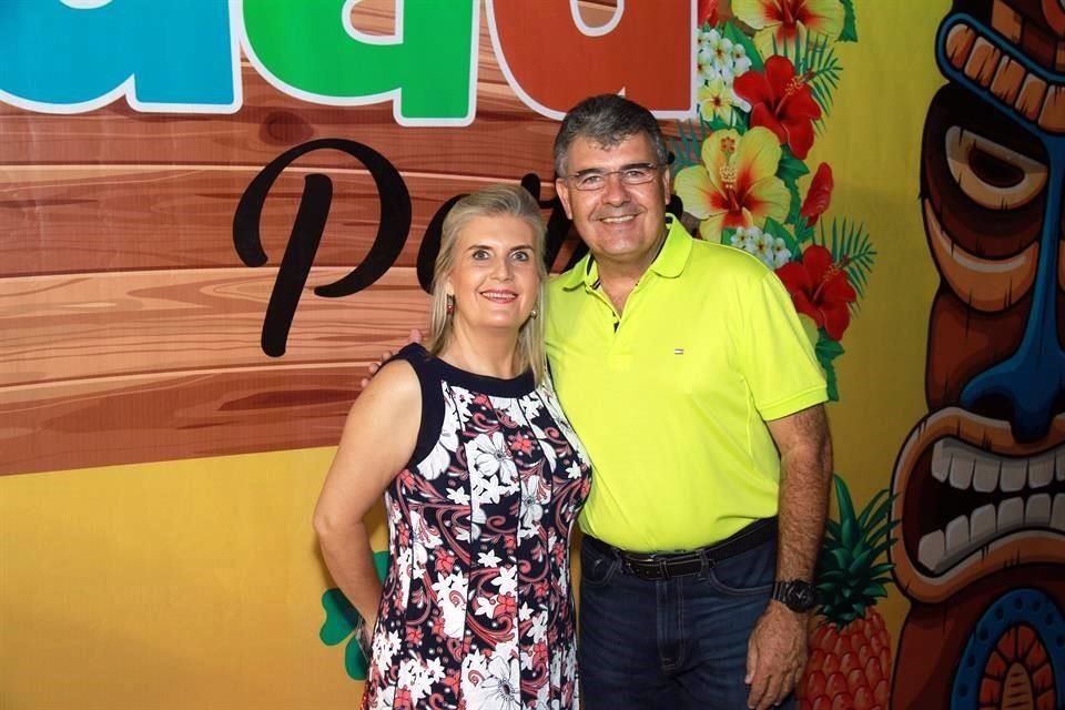 Griselda Treviño y Juan José González