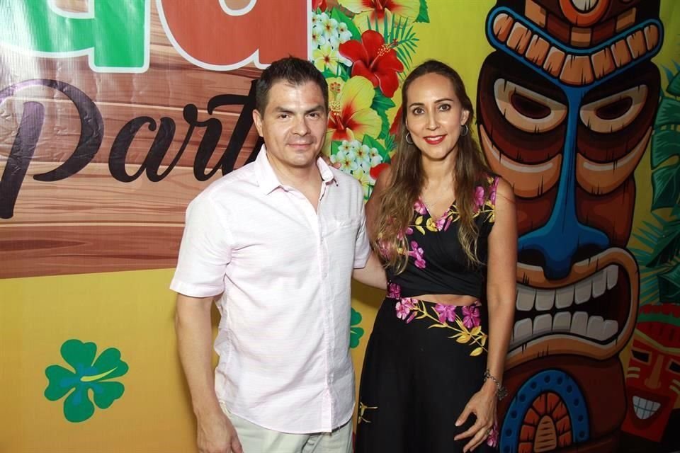 Óscar Trinidad y Alejandra Rodríguez de Trinidad