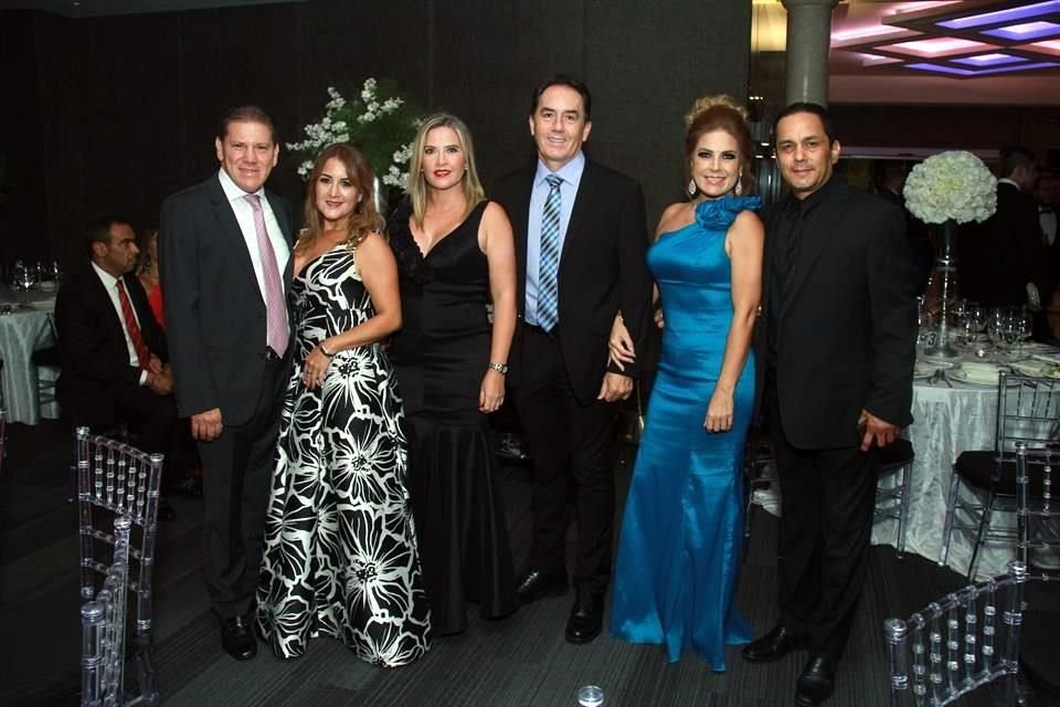 Fernando Castillo, Martha Reyes, Soraya Tamez, Jorge Córdoba , Karla Tamez y Federico Solís