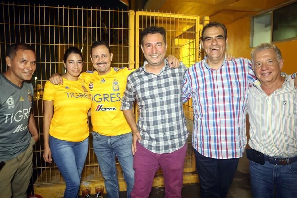 Javier López, Edith Rubio, Jesús Cabello, Jesús Quitanilla, Gerardo Mahuad y Jesús Martínez