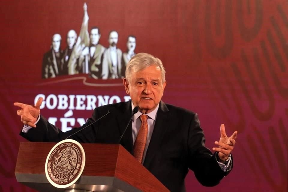 AMLO señaló que el ataque al bar de Coatzacoalcos, Veracruz, se debe a un comportamiento desquiciado.