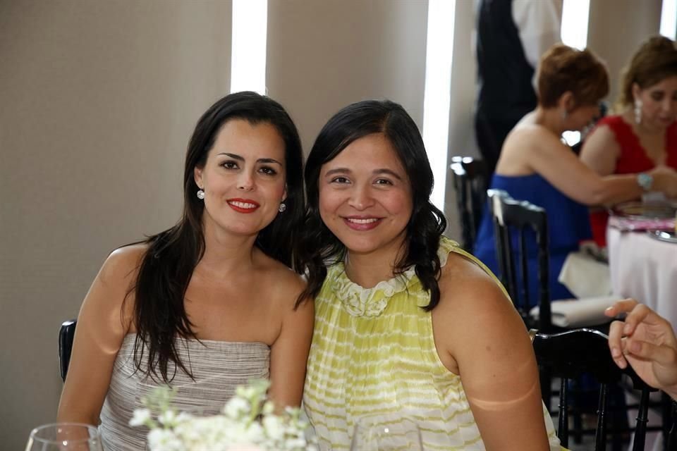 Caty Ortiz y Luz Barragán