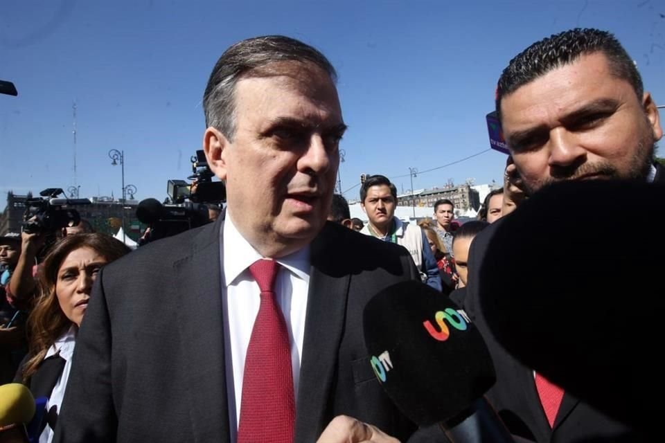 Sobre el tiroteo de ayer en Texas, el secretario informó que sólo faltaba revisar el forense para descartar algún mexicano entre las víctimas.