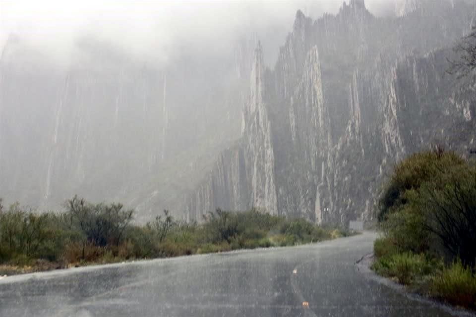 El Municipio de Santa Catarina informó que desde hoy y hasta nuevo aviso restringirá el paso al Parque Ecológico La Huasteca.