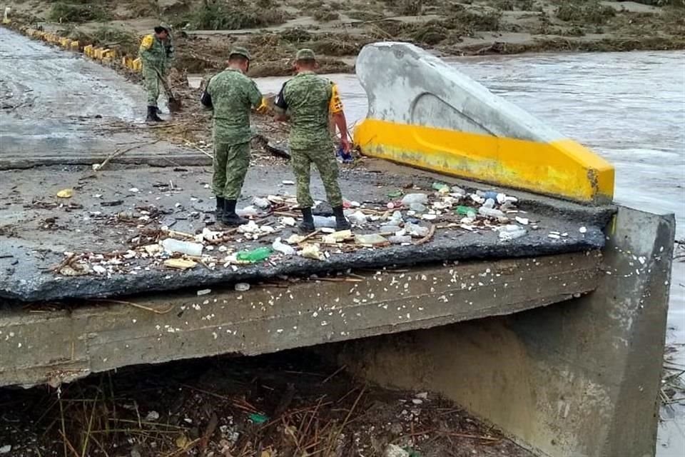 El puente está por la calle Nicolás Bravo y da a la zona centro del municipio.