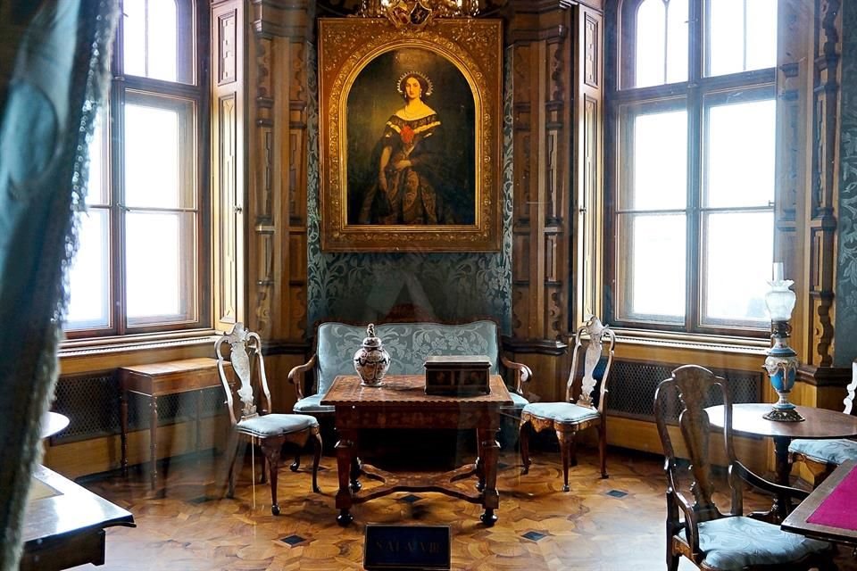 Salón de Carlota de Bélgica.