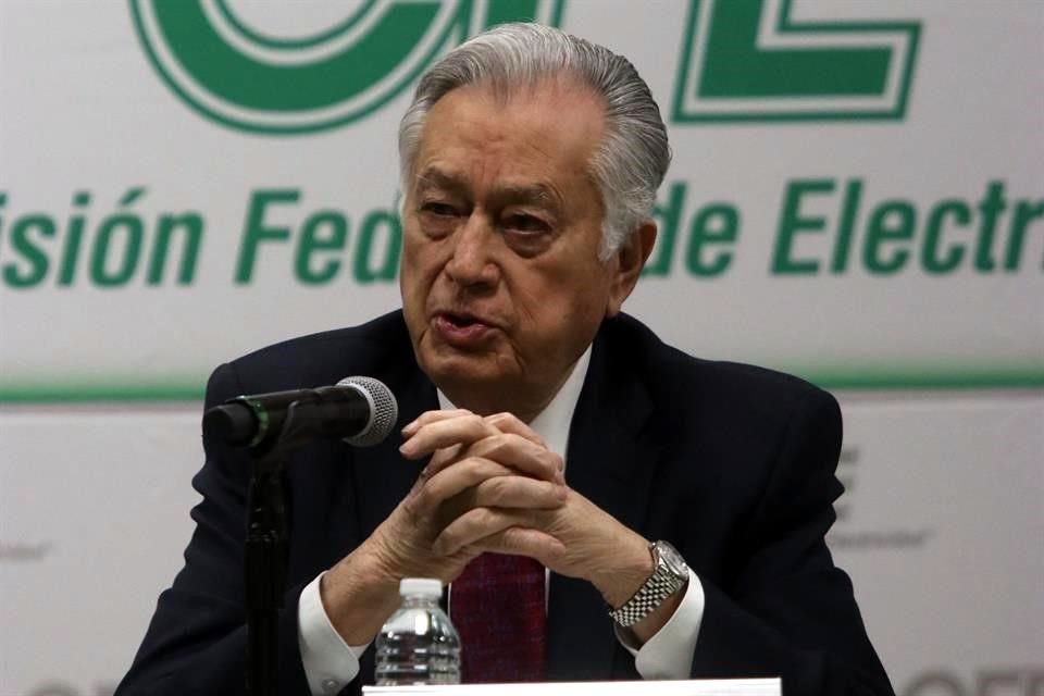 Bartlett es sujeto de sanciones por haber ocultado sus bienes y sería catalogado como 'falta grave', con una inhabilitación de 10 a 20 años como servidor público.