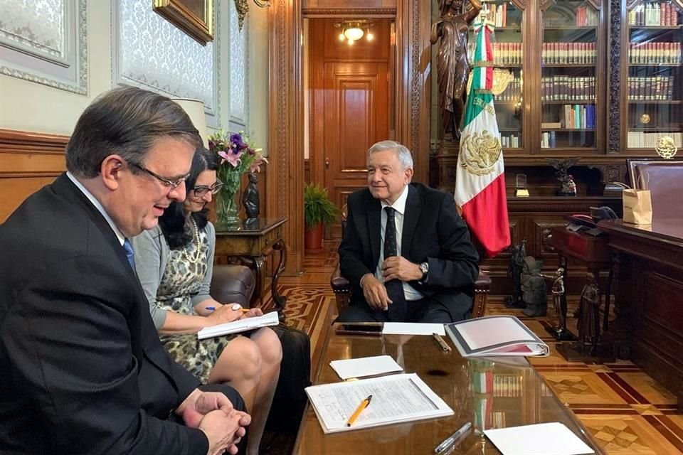 Los Presidentes AMLO y Trump dialogaron por teléfono esta tarde.