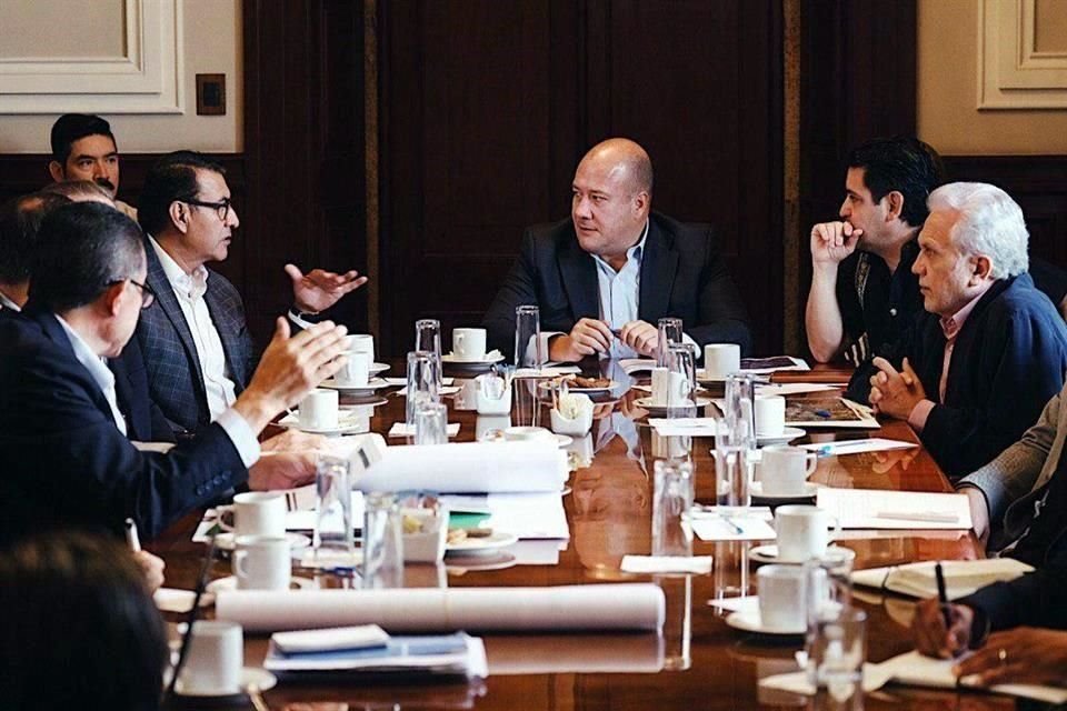 El Gobernador Enrique Alfaro aseguró que reforzarán la infraestructura hidráulica y de movilidad, así como las acciones de mitigación en Bosques de Santa Anita.