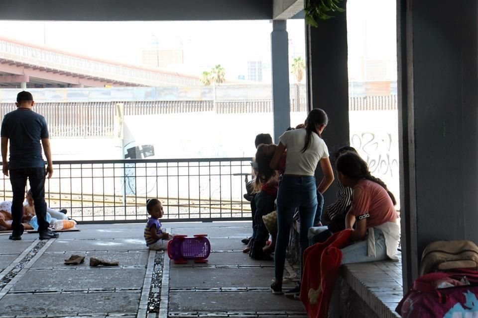 Mientras Gobierno de México pone atención en migrantes de otros países, deja a la deriva a paisanos repatriados por no tener plan integral.